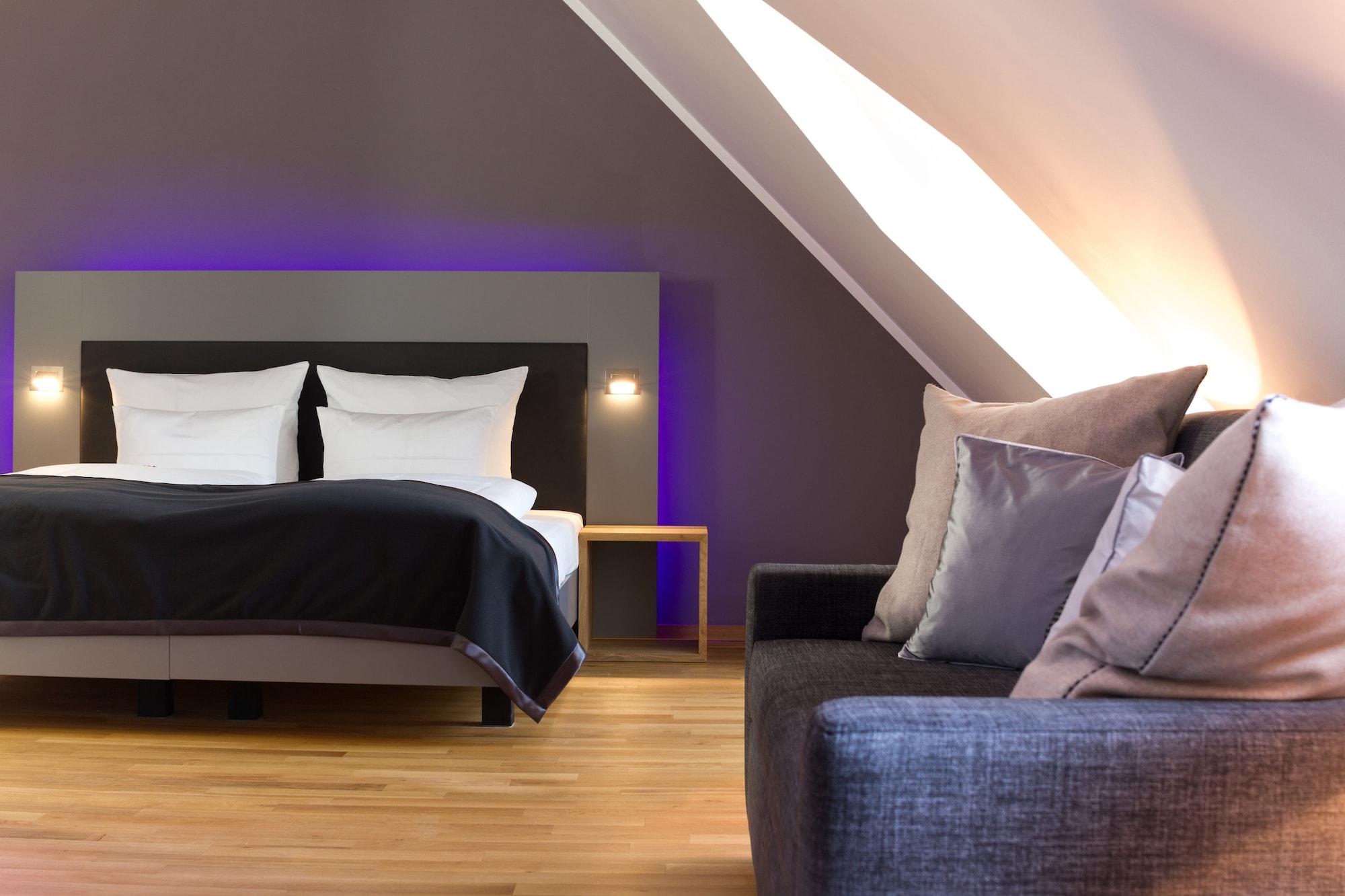 Qube Hotel Bergheim Heidelberg Bagian luar foto
