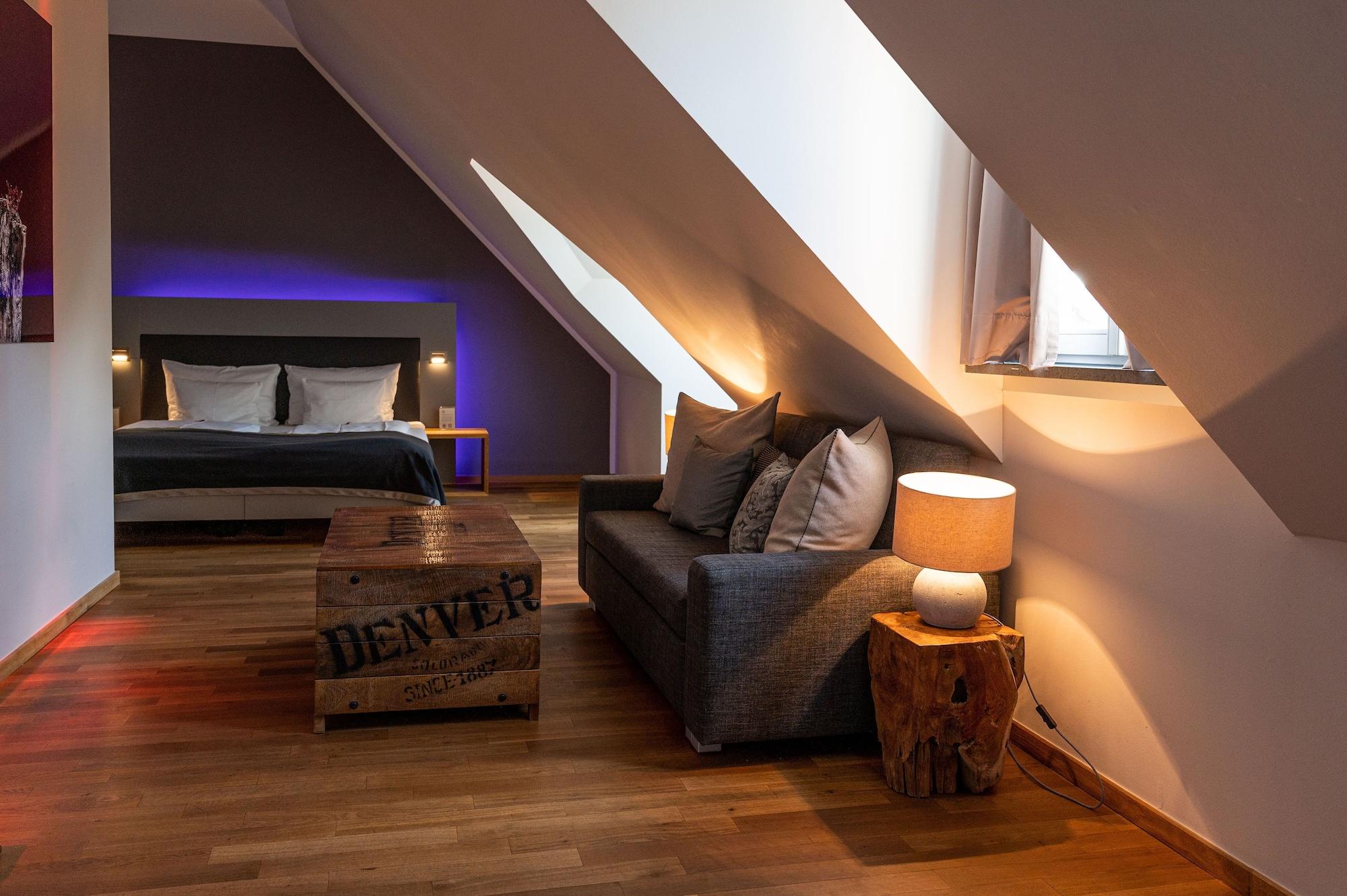 Qube Hotel Bergheim Heidelberg Bagian luar foto