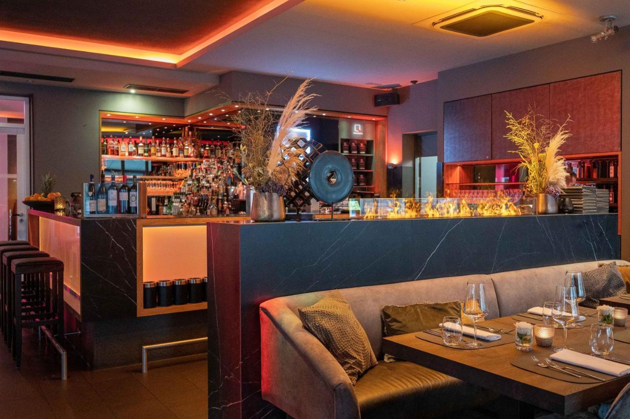 Qube Hotel Bergheim Heidelberg Bagian luar foto