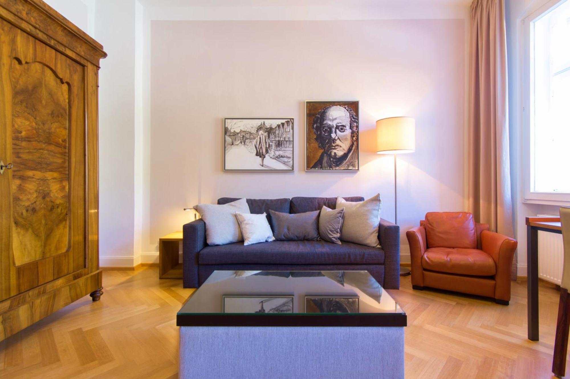 Qube Hotel Bergheim Heidelberg Bagian luar foto